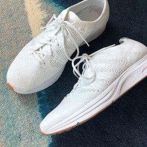 nike flyknit trainer unisex